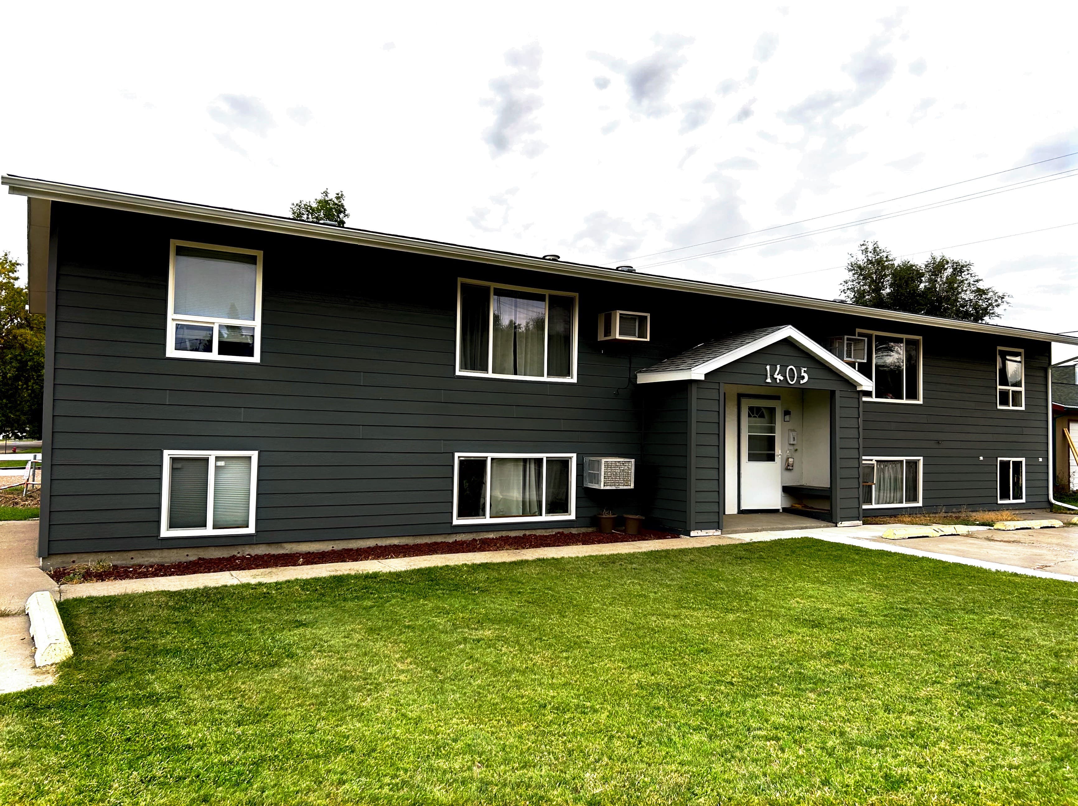 Bullhook Exterior Pic.jpg